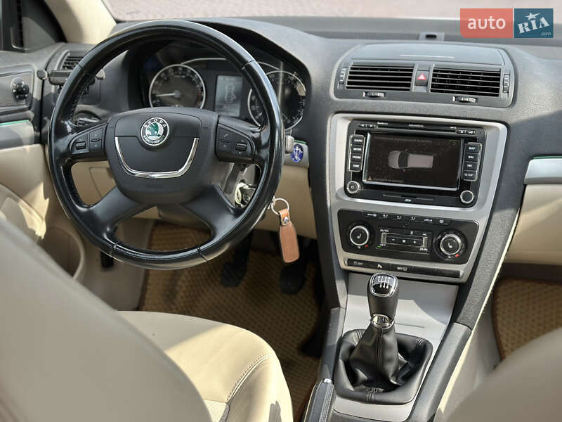 Универсал Skoda Octavia 2010 в Днепре