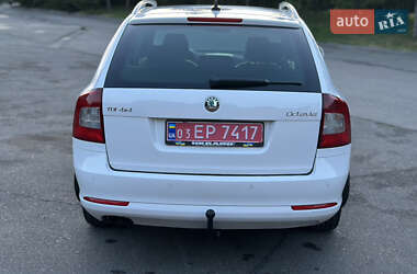 Универсал Skoda Octavia 2012 в 