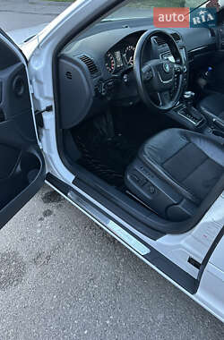 Универсал Skoda Octavia 2012 в 