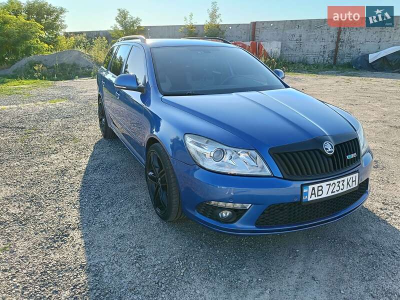 Универсал Skoda Octavia 2010 в Виннице