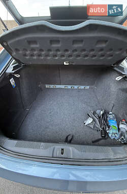 Лифтбек Skoda Octavia 2009 в 