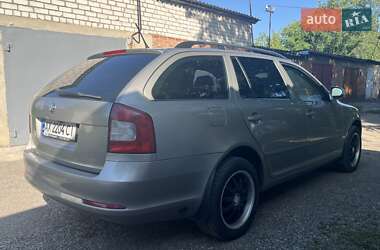 Универсал Skoda Octavia 2010 в 