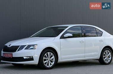 Лифтбек Skoda Octavia 2019 в Мукачево