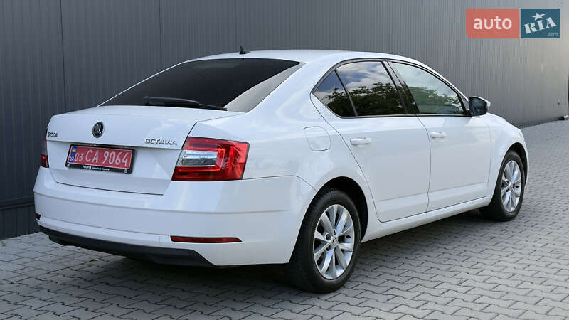 Лифтбек Skoda Octavia 2019 в Мукачево