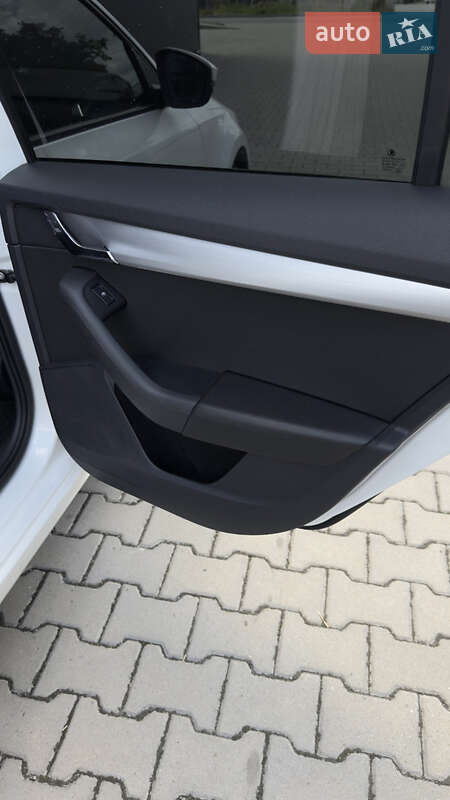 Лифтбек Skoda Octavia 2019 в Мукачево