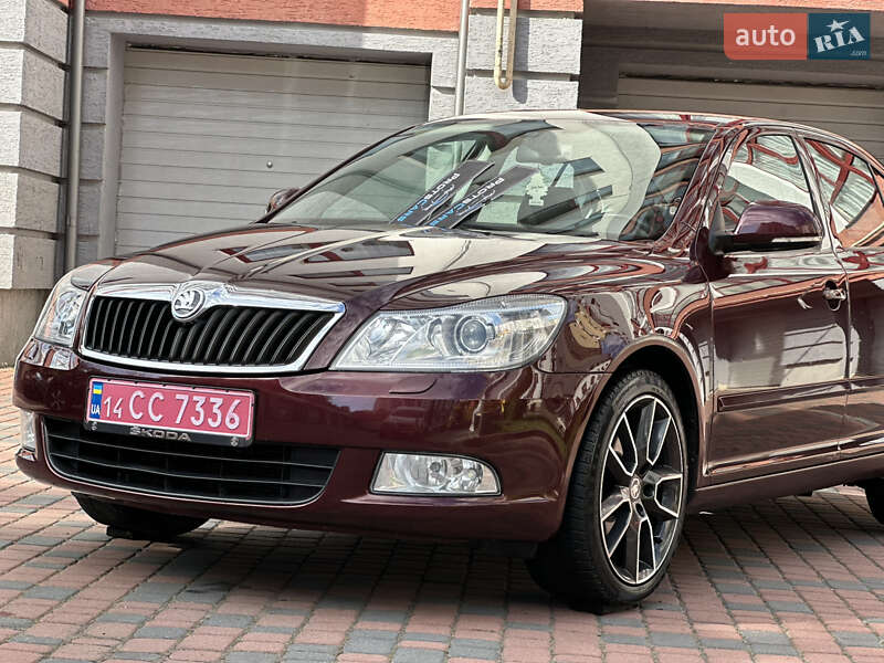 Лифтбек Skoda Octavia 2010 в Ивано-Франковске