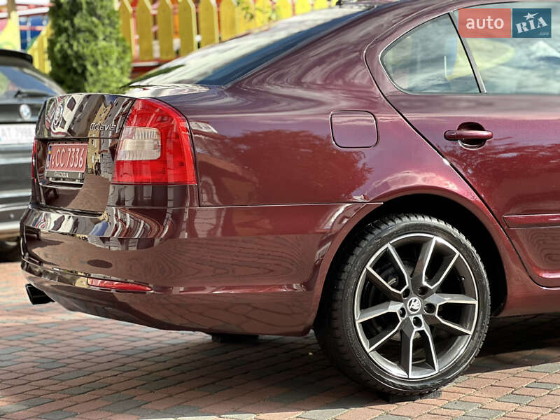 Лифтбек Skoda Octavia 2010 в Ивано-Франковске