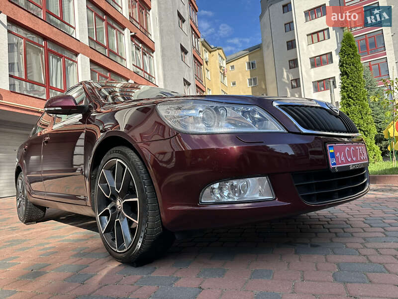 Лифтбек Skoda Octavia 2010 в Ивано-Франковске