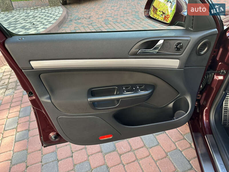 Лифтбек Skoda Octavia 2010 в Ивано-Франковске