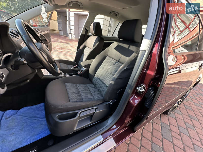 Лифтбек Skoda Octavia 2010 в Ивано-Франковске