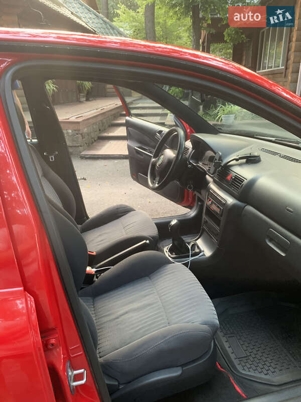 Лифтбек Skoda Octavia 2008 в Житомире