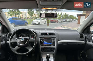 Лифтбек Skoda Octavia 2011 в 
