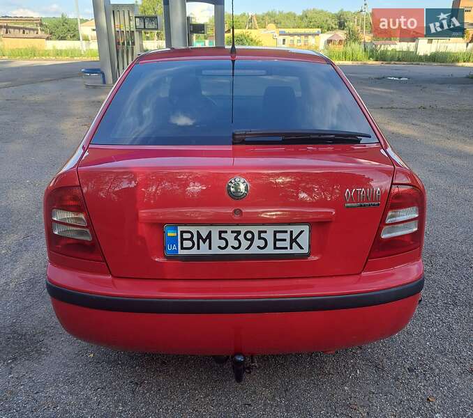 Лифтбек Skoda Octavia 2006 в Ромнах