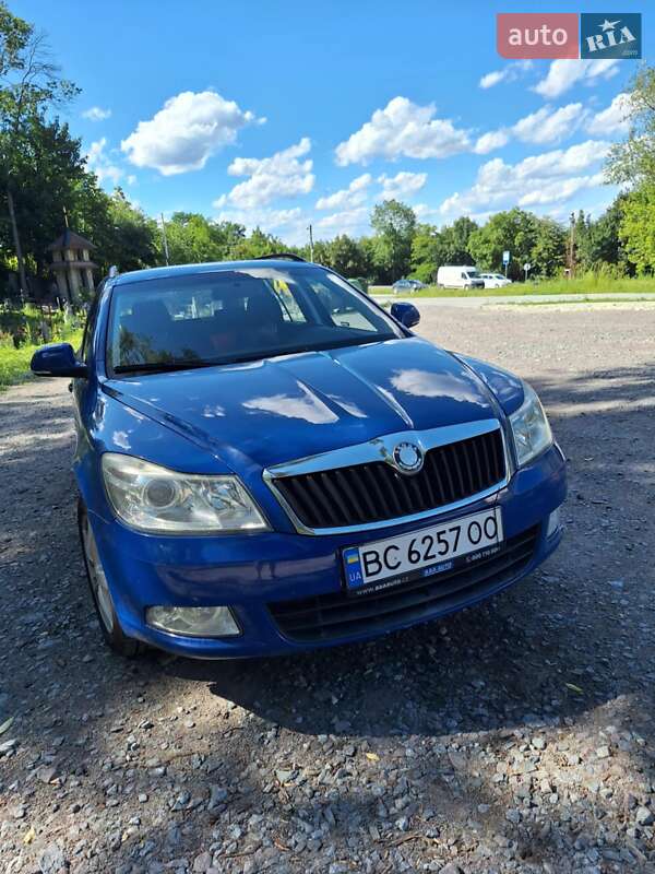Универсал Skoda Octavia 2009 в 