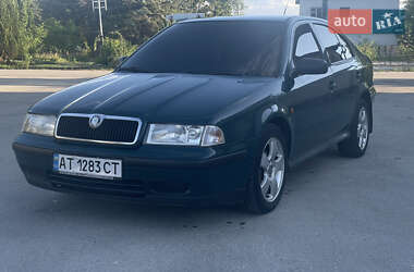 Лифтбек Skoda Octavia 1998 в Ивано-Франковске