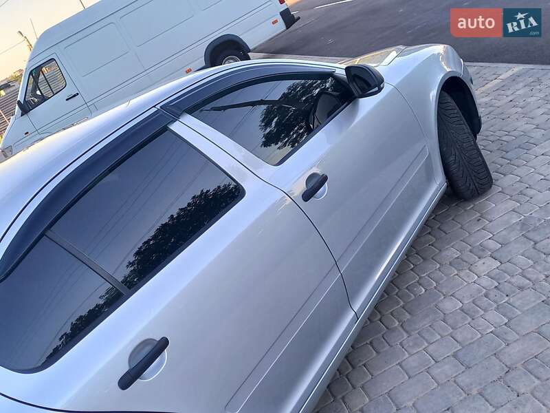 Лифтбек Skoda Octavia 2011 в Виннице