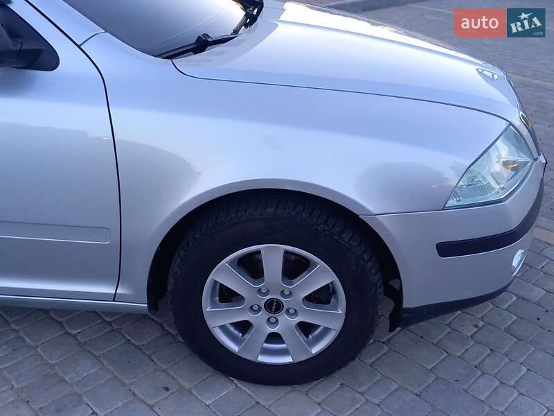 Лифтбек Skoda Octavia 2011 в Виннице