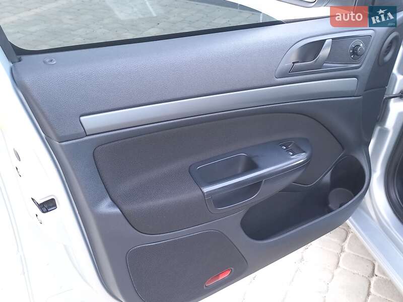 Лифтбек Skoda Octavia 2011 в Виннице