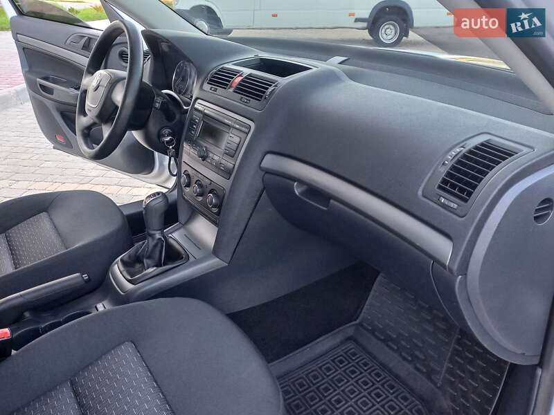 Лифтбек Skoda Octavia 2011 в Виннице