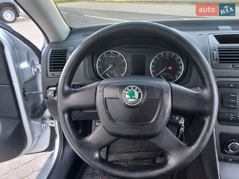 Лифтбек Skoda Octavia 2011 в Виннице