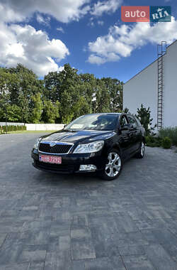 Універсал Skoda Octavia 2009 в Луцьку
