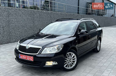 Универсал Skoda Octavia 2012 в 