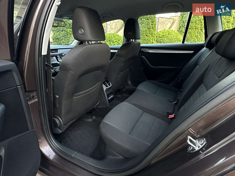 Универсал Skoda Octavia 2014 в Сарнах