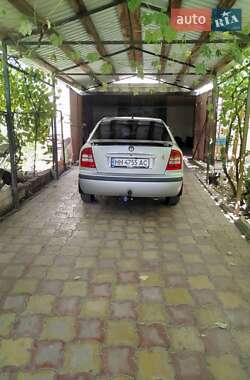 Лифтбек Skoda Octavia 2001 в Ананьеве
