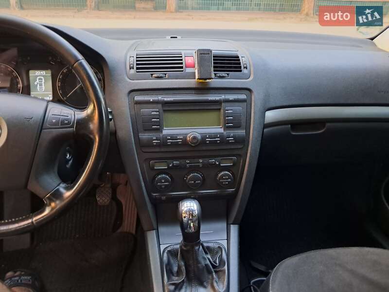 Універсал Skoda Octavia 2006 в Черкасах