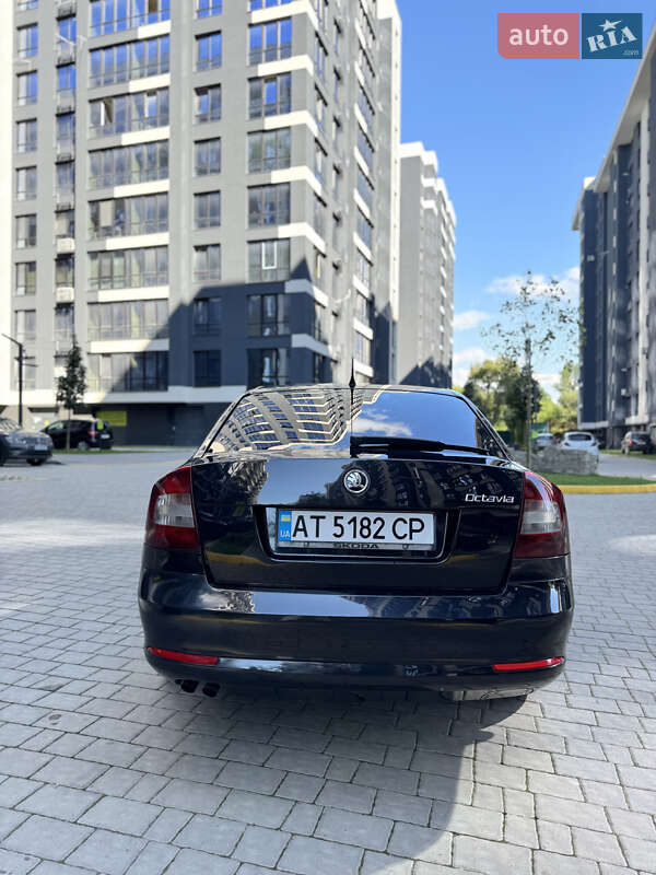 Лифтбек Skoda Octavia 2009 в Ивано-Франковске