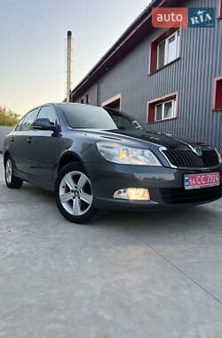 Ліфтбек Skoda Octavia 2009 в Лубнах