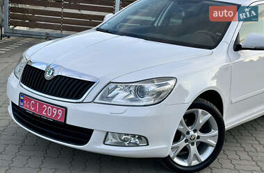 Универсал Skoda Octavia 2011 в 