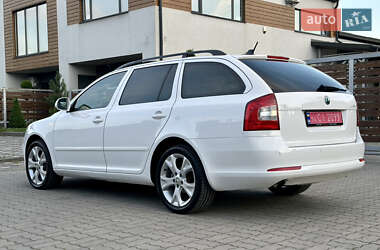Универсал Skoda Octavia 2011 в 