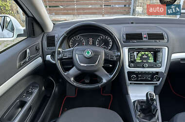 Универсал Skoda Octavia 2011 в 