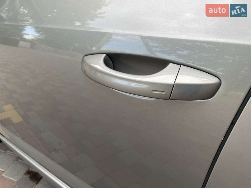 Универсал Skoda Octavia 2013 в Кропивницком