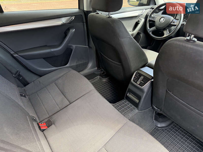 Універсал Skoda Octavia 2014 в Полтаві