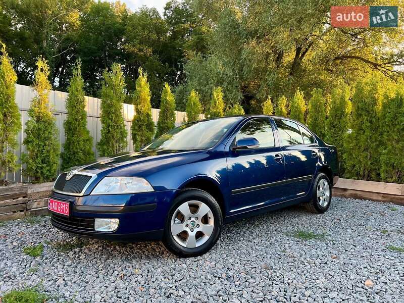 Лифтбек Skoda Octavia 2008 в Полтаве