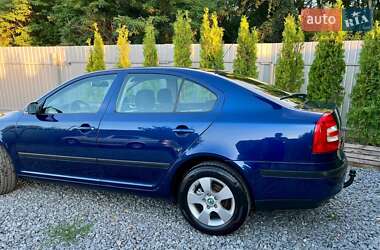 Лифтбек Skoda Octavia 2008 в 
