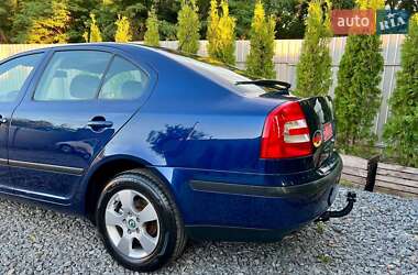Лифтбек Skoda Octavia 2008 в 