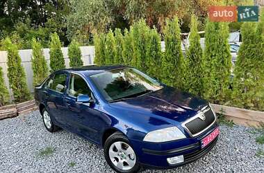 Лифтбек Skoda Octavia 2008 в 