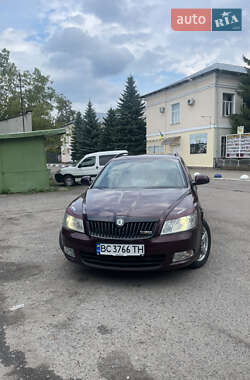 Универсал Skoda Octavia 2011 в Стрые