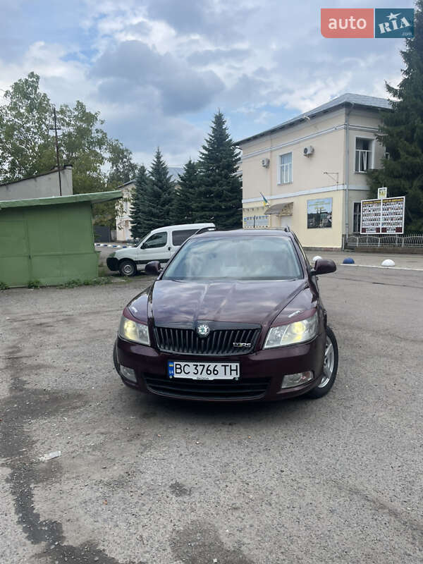 Skoda Octavia 2011