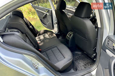 Лифтбек Skoda Octavia 2010 в 