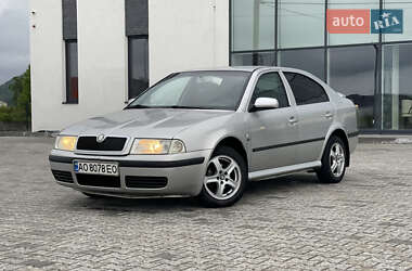 Лифтбек Skoda Octavia 2002 в Хусте