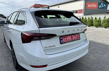 Универсал Skoda Octavia 2021 в 