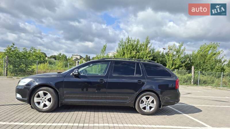 Универсал Skoda Octavia 2010 в Дубно
