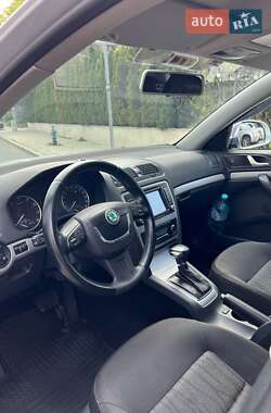 Лифтбек Skoda Octavia 2012 в 