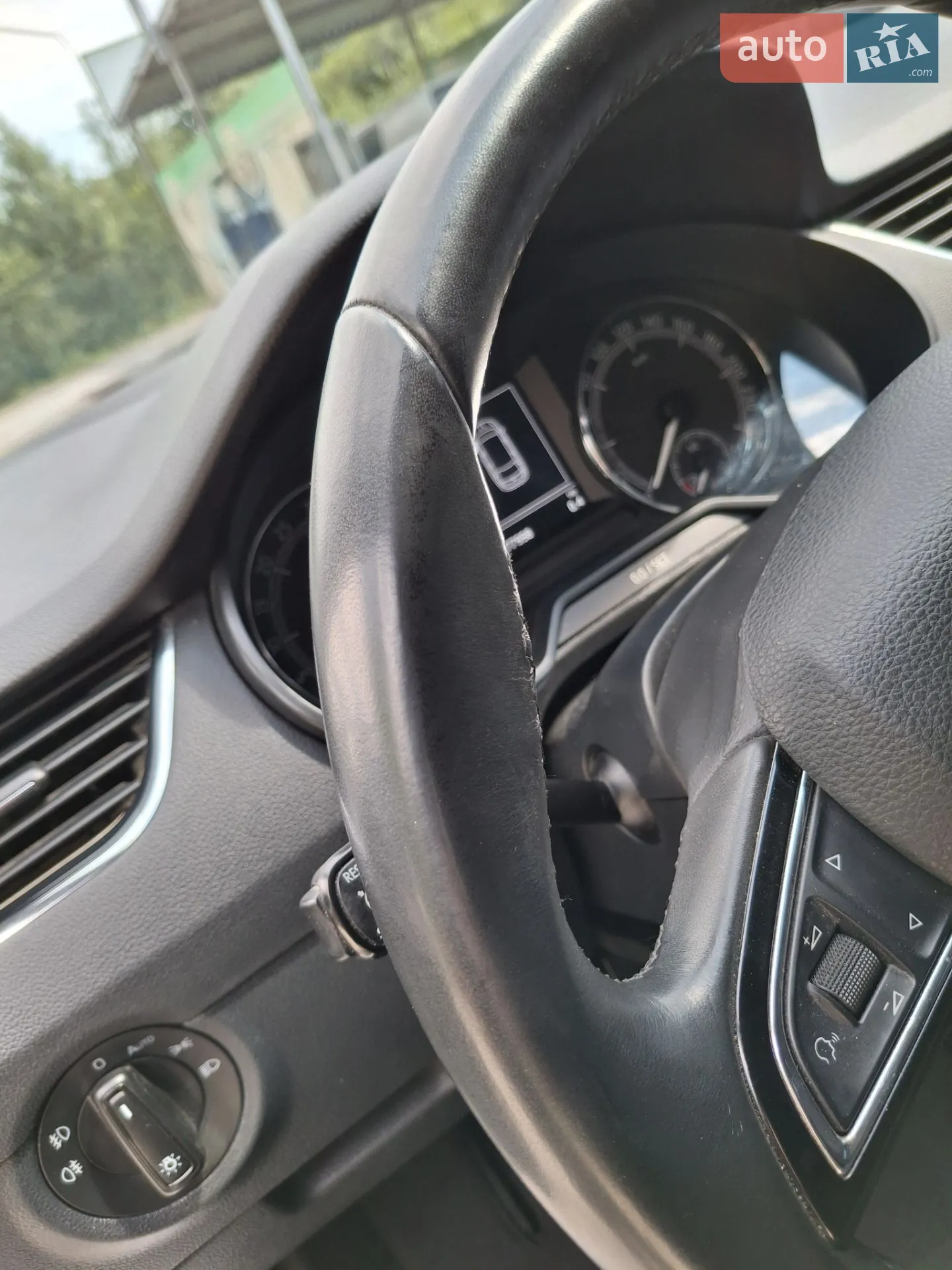 2017 Skoda Octavia - мініатюра 25