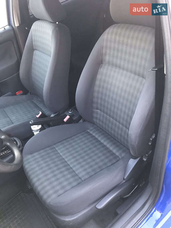 Универсал Skoda Octavia 2005 в Могилев-Подольске