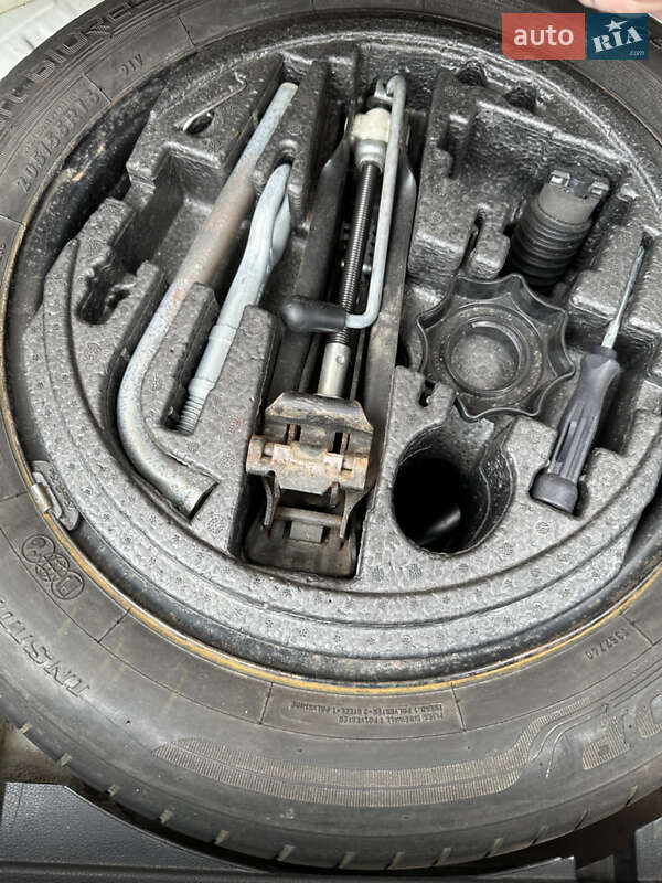 Універсал Skoda Octavia 2016 в Чернігові